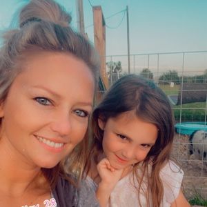 Meet your Posher, Aimee